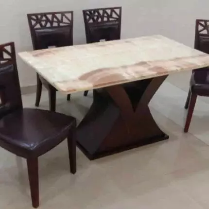4 seater dining table